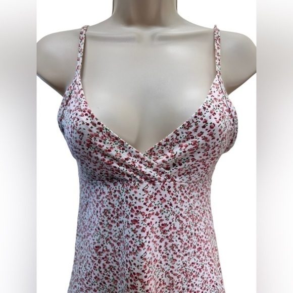 Brandy Melville Red Pink Floral Amara - Picture 7 of 9